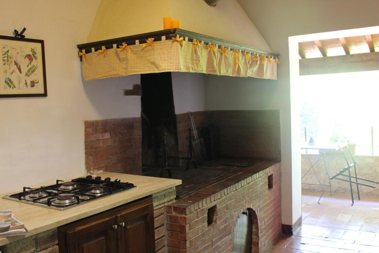 Borgo Santinovo Villa Colle Val D'Elsa Bagian luar foto