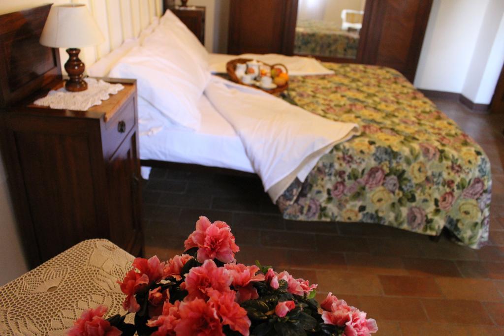 Borgo Santinovo Villa Colle Val D'Elsa Bagian luar foto